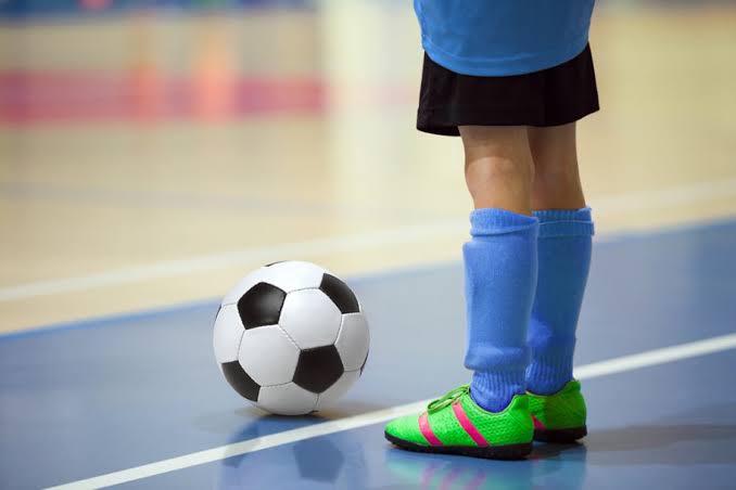  Aulas de futsal