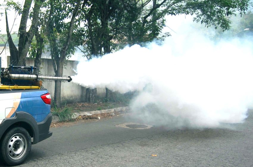 Fumacê contra a Dengue