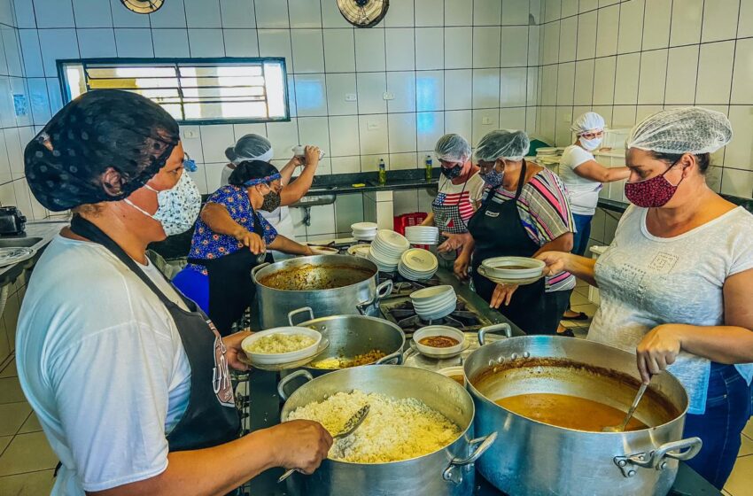  Escolas municipais de Urânia entregam a partir de hoje refeições aos alunos