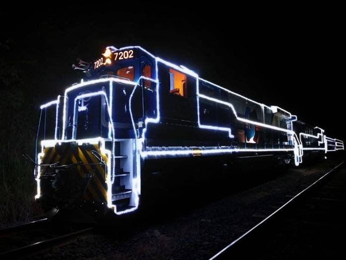  Pela primeira vez trem iluminado da Rumo passará por Urânia